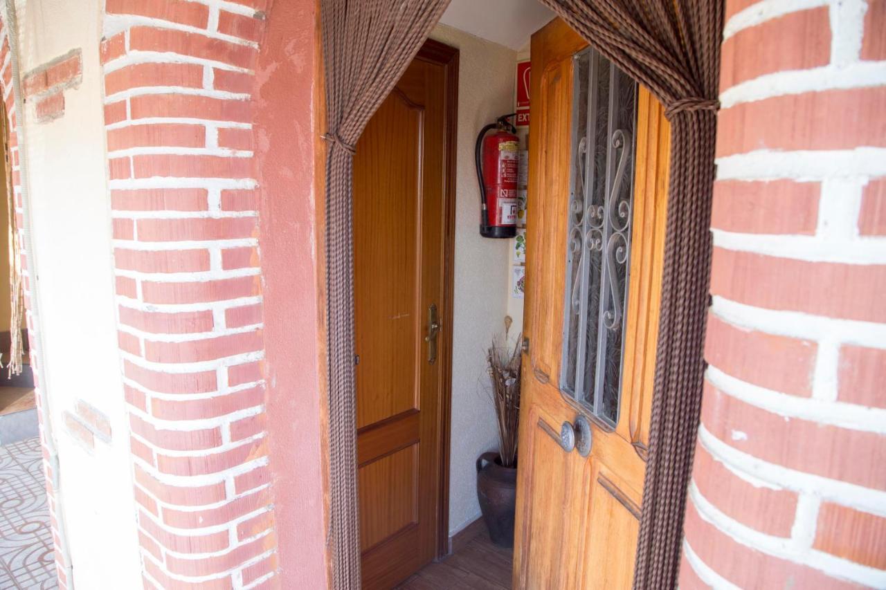 La Charca De La Dehesa Villa Casas del Monte ภายนอก รูปภาพ